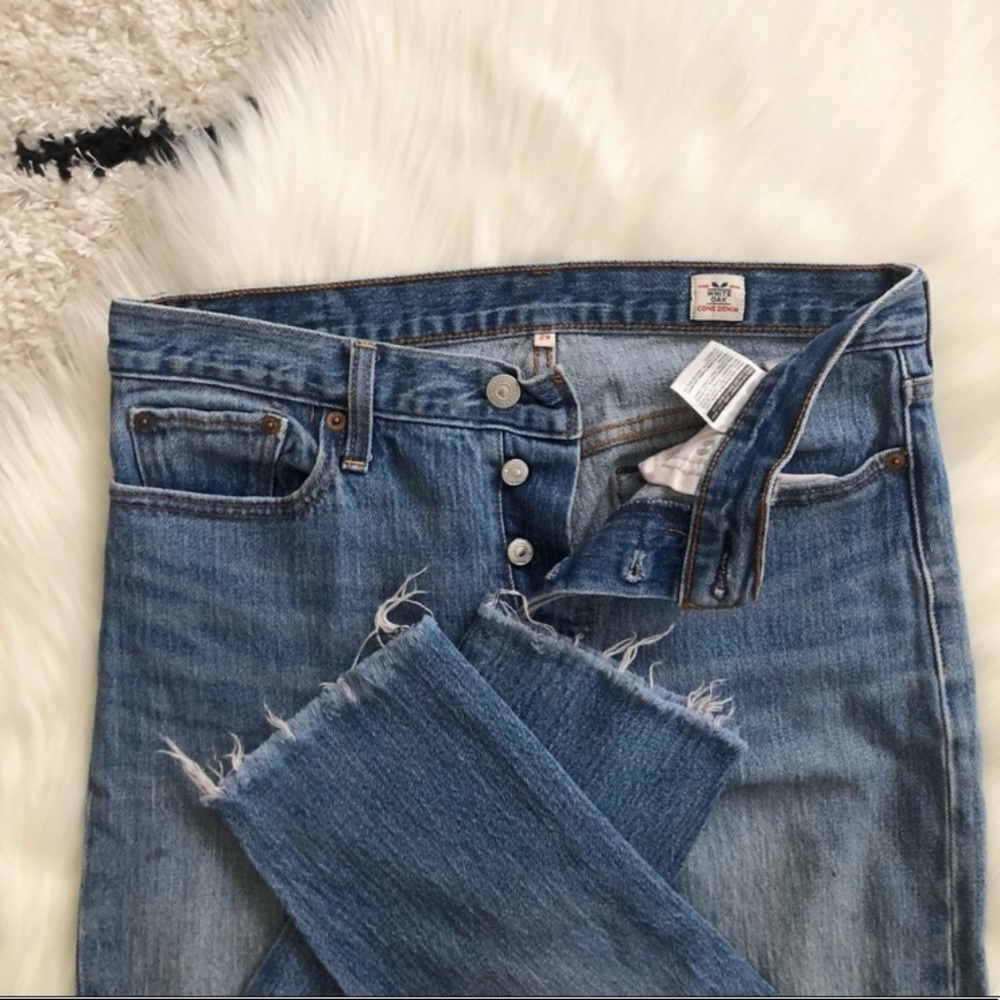 levi’s - vintage button-fly crop high-rise jeans